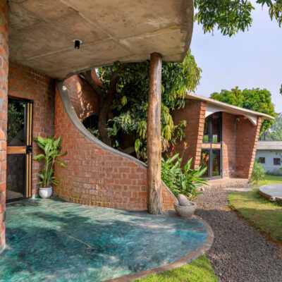 Eco-friendly architectural design with natural elements - Farmhouse in Alibag - Sustainable, eco friendly, biophilic architects in Mumbai, India