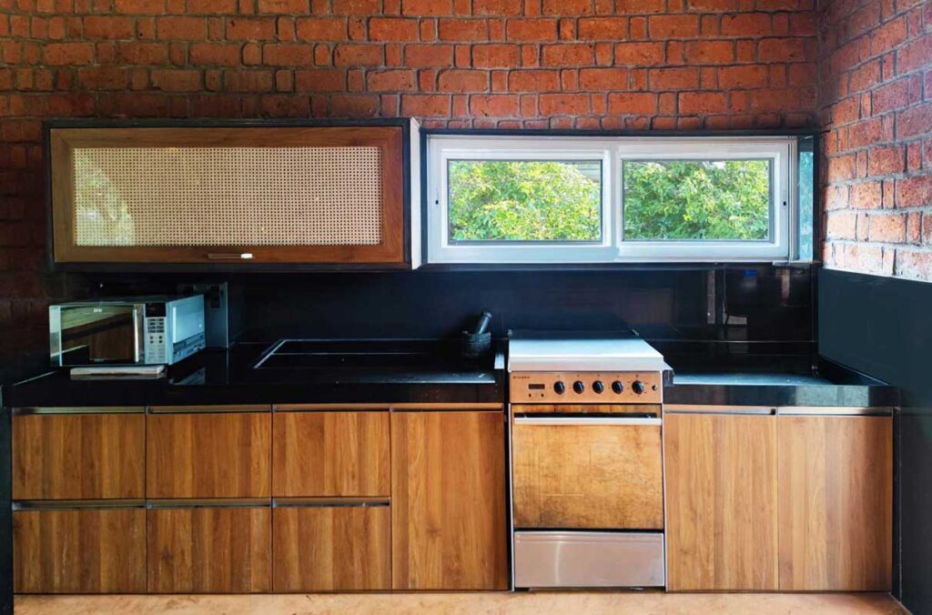 Biophilic farmhouse in alibag near mumbai, india20