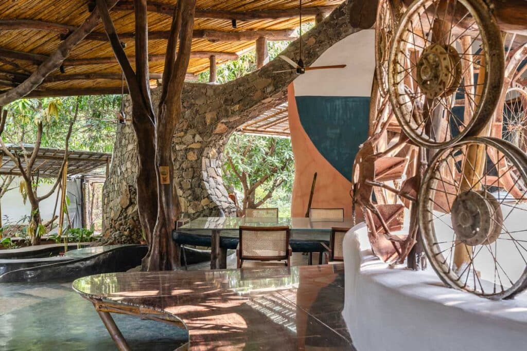 Mud house natural building architects near mumbai india11 maativan