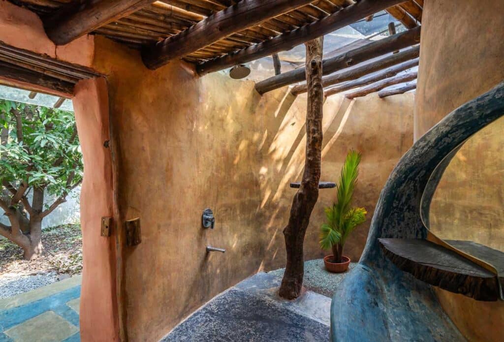 Mud house natural building architects near mumbai india31 maativan